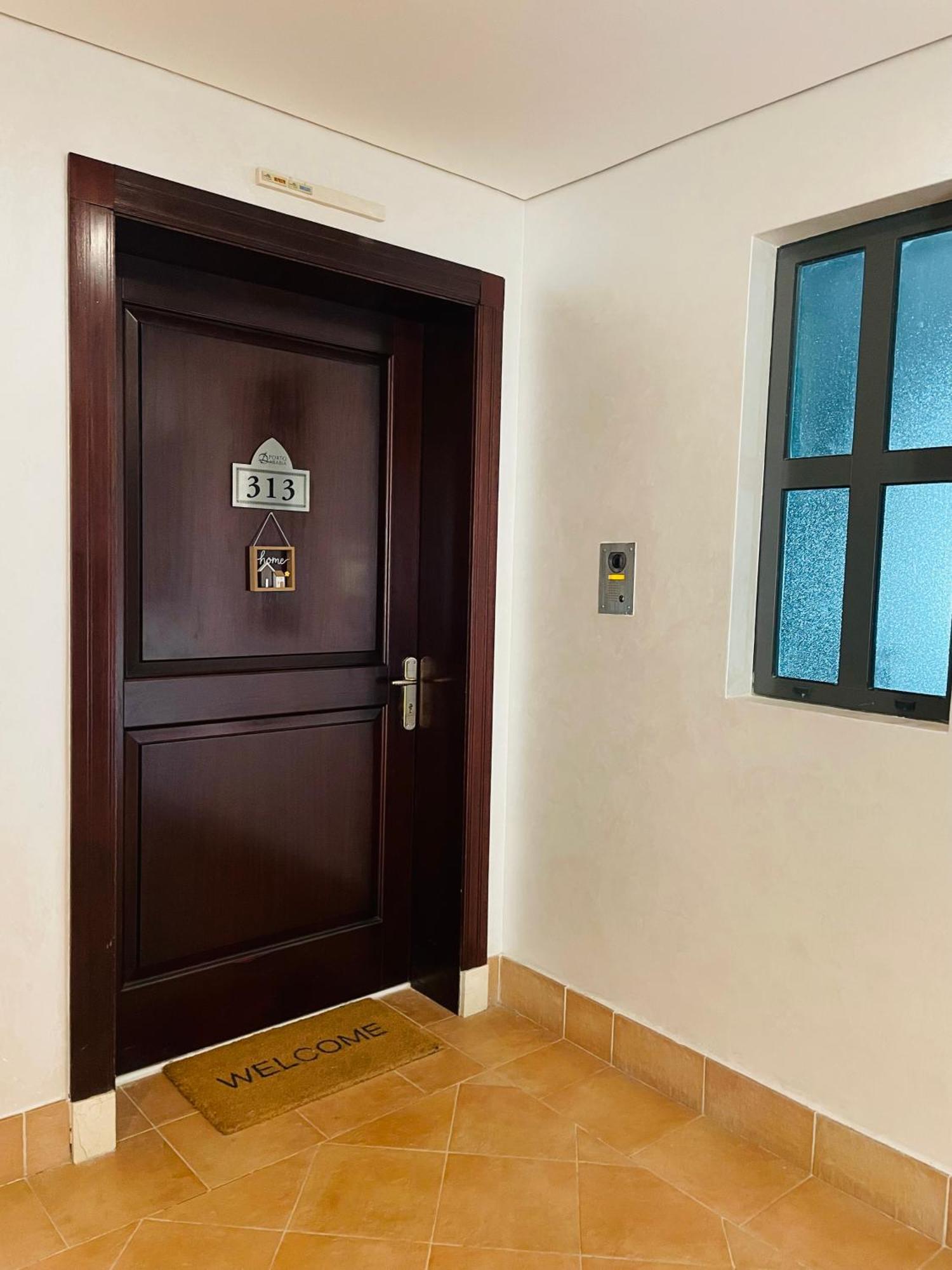 Apartment 2 Bhk Townhouse At Pearl